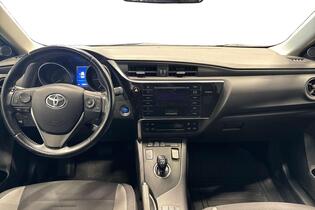 Toyota Auris vaihtoauto