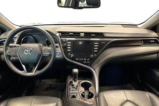 Toyota Camry vaihtoauto