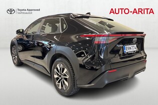 Toyota bZ4X vaihtoauto