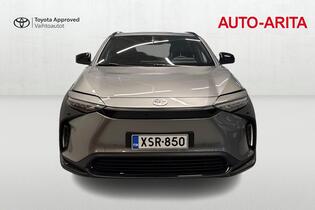 Toyota bZ4X vaihtoauto