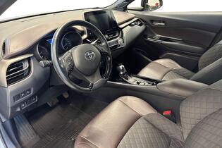 Toyota C-HR vaihtoauto