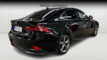 Lexus IS vaihtoauto