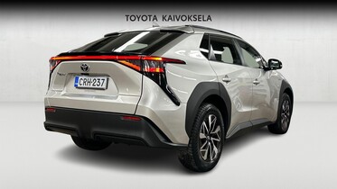 Toyota bZ4X vaihtoauto