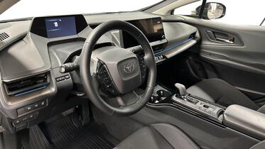 Toyota Prius Plug-in vaihtoauto