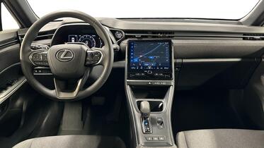 Lexus LBX vaihtoauto