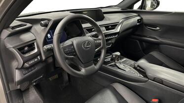 Lexus UX vaihtoauto