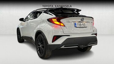 Toyota C-HR vaihtoauto