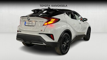 Toyota C-HR vaihtoauto