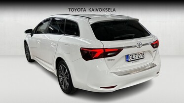 Toyota Avensis vaihtoauto