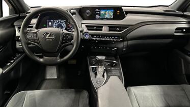 Lexus UX vaihtoauto