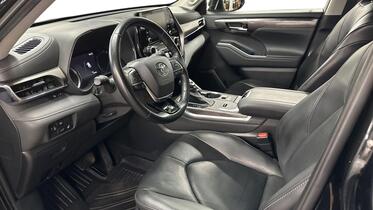 Toyota Land Cruiser vaihtoauto