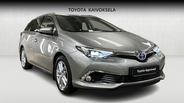 Toyota Auris vaihtoauto