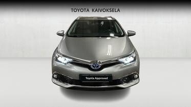 Toyota Auris vaihtoauto