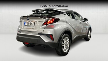 Toyota C-HR vaihtoauto