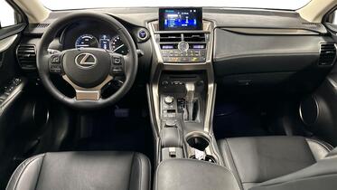 Lexus NX vaihtoauto