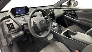 Toyota bZ4X vaihtoauto