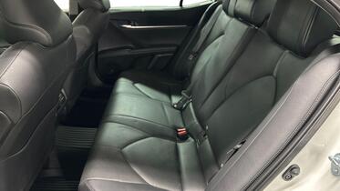 Toyota Camry vaihtoauto