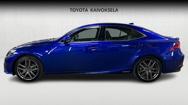 Lexus IS vaihtoauto