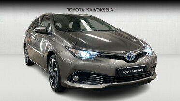 Toyota Auris vaihtoauto