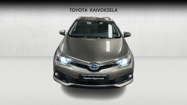 Toyota Auris vaihtoauto