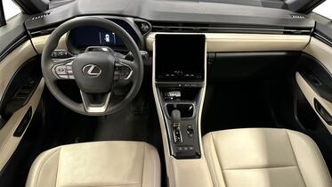 Lexus LBX vaihtoauto