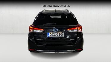 Toyota Auris vaihtoauto