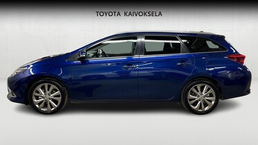 Toyota Auris vaihtoauto