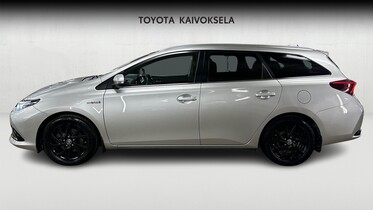 Toyota Auris vaihtoauto