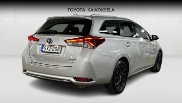 Toyota Auris vaihtoauto