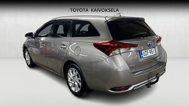Toyota Auris vaihtoauto