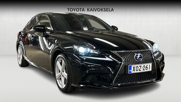 Lexus IS vaihtoauto