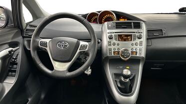 Toyota Verso vaihtoauto