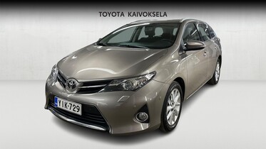 Toyota Auris vaihtoauto