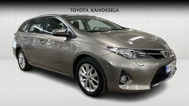 Toyota Auris vaihtoauto