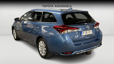 Toyota Auris vaihtoauto