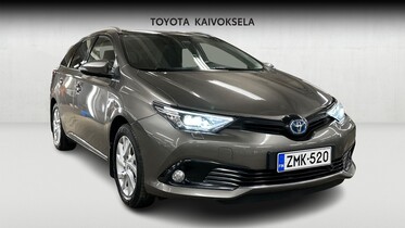 Toyota Auris vaihtoauto