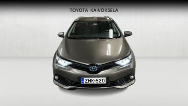 Toyota Auris vaihtoauto