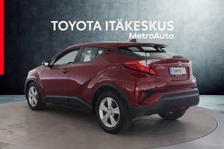 Toyota C-HR vaihtoauto