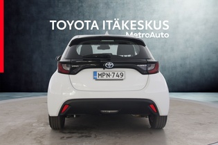 Toyota Yaris vaihtoauto