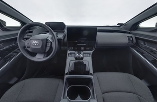 Toyota bZ4X vaihtoauto