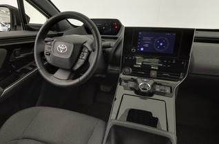 Toyota bZ4X vaihtoauto