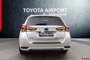 Toyota Auris vaihtoauto