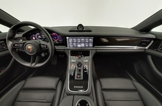 Porsche Panamera vaihtoauto