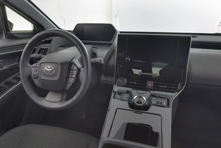 Toyota bZ4X vaihtoauto