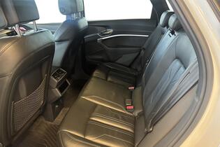 Audi e-tron vaihtoauto