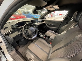 Peugeot e-2008 vaihtoauto