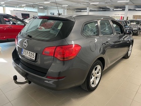 Opel Astra vaihtoauto