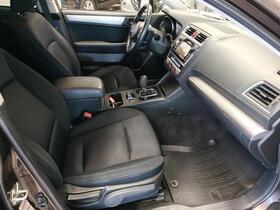 Subaru Outback vaihtoauto