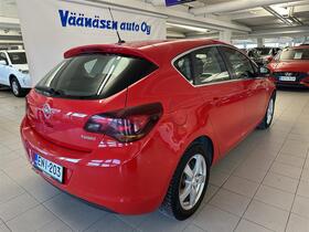 Opel Astra vaihtoauto