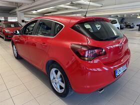 Opel Astra vaihtoauto